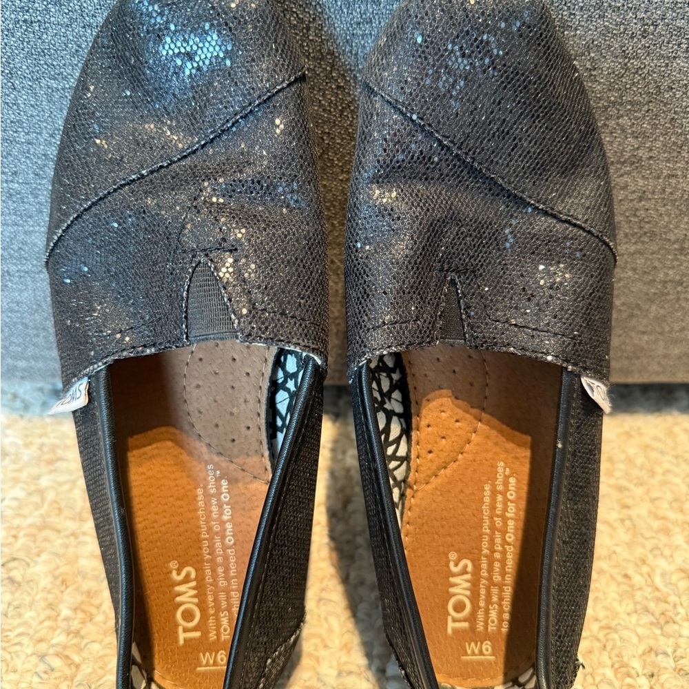 TOMS Women's Slip-On Shoes